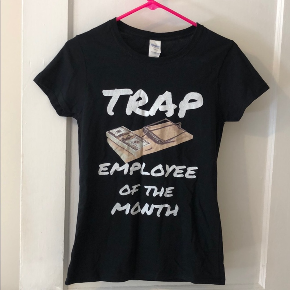 Graphic Tee in Black Trap Employee of the Month